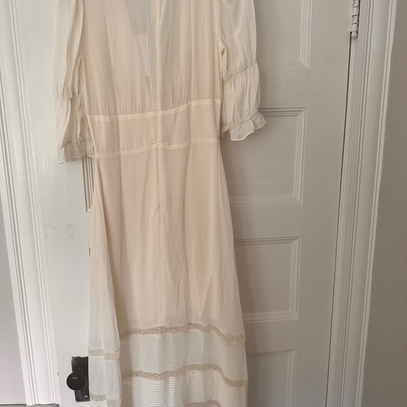 [With Tags] Reformation Ginny Dress - Size 4 - Picture 3 of 4